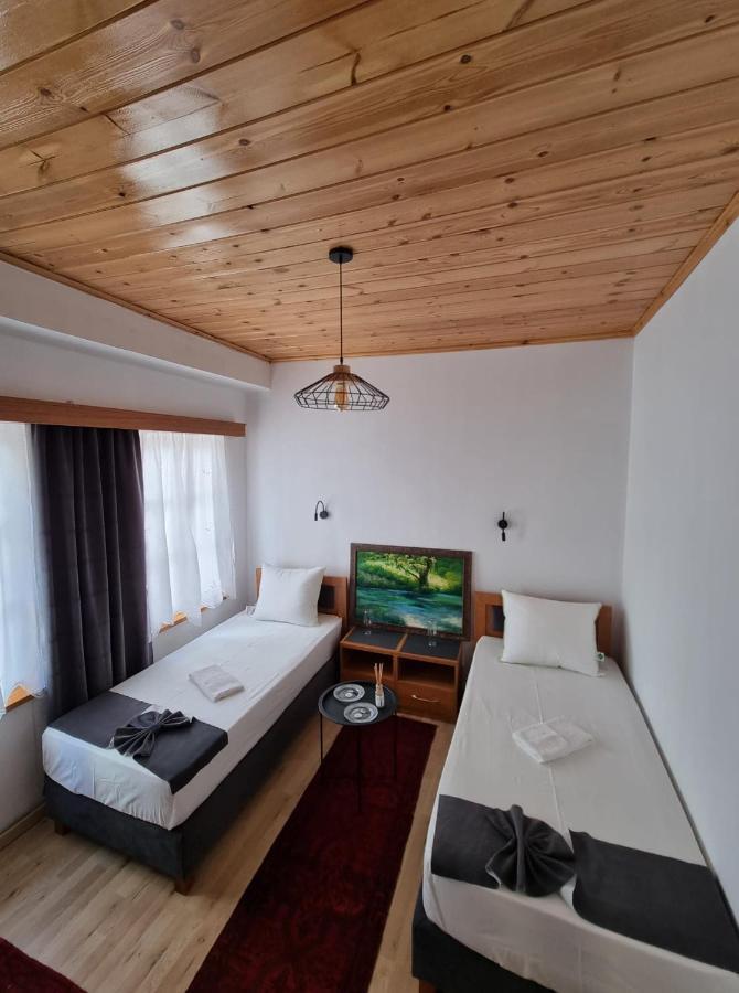 The Heart Of The Bazaar Guest House Gjirokastër Екстериор снимка